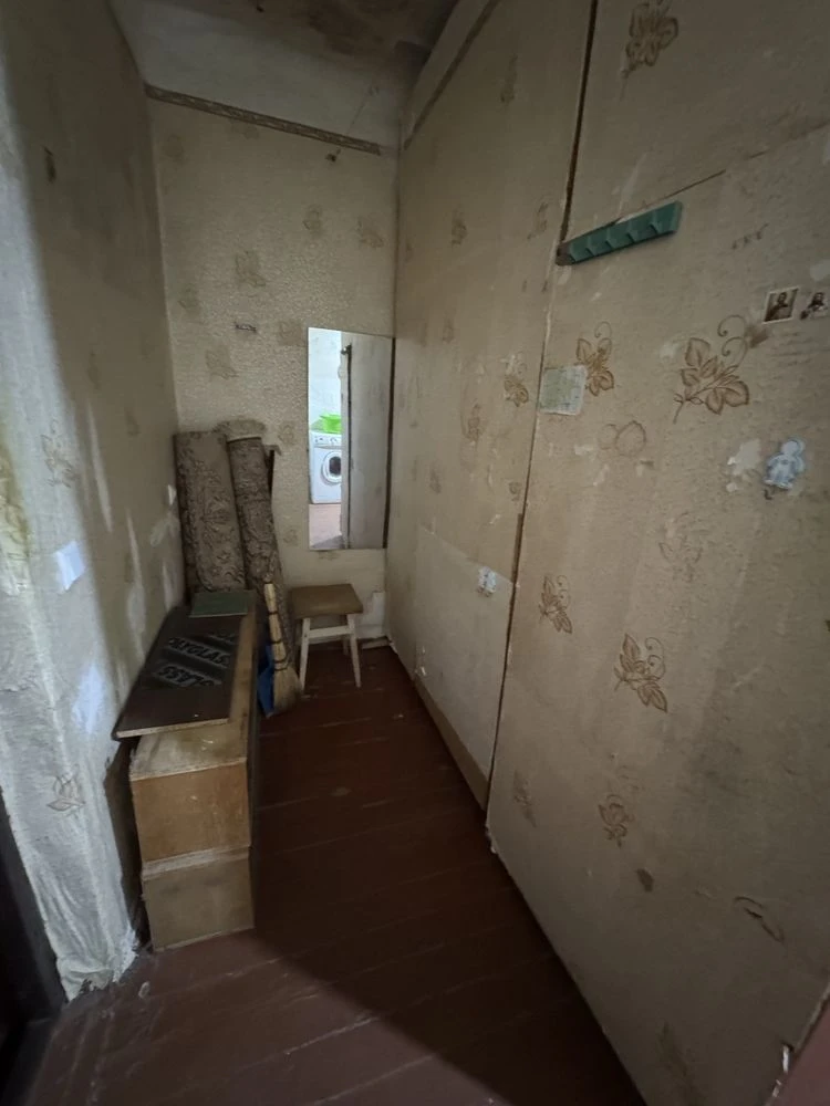 Room for Sale in Dormitory from Owner
