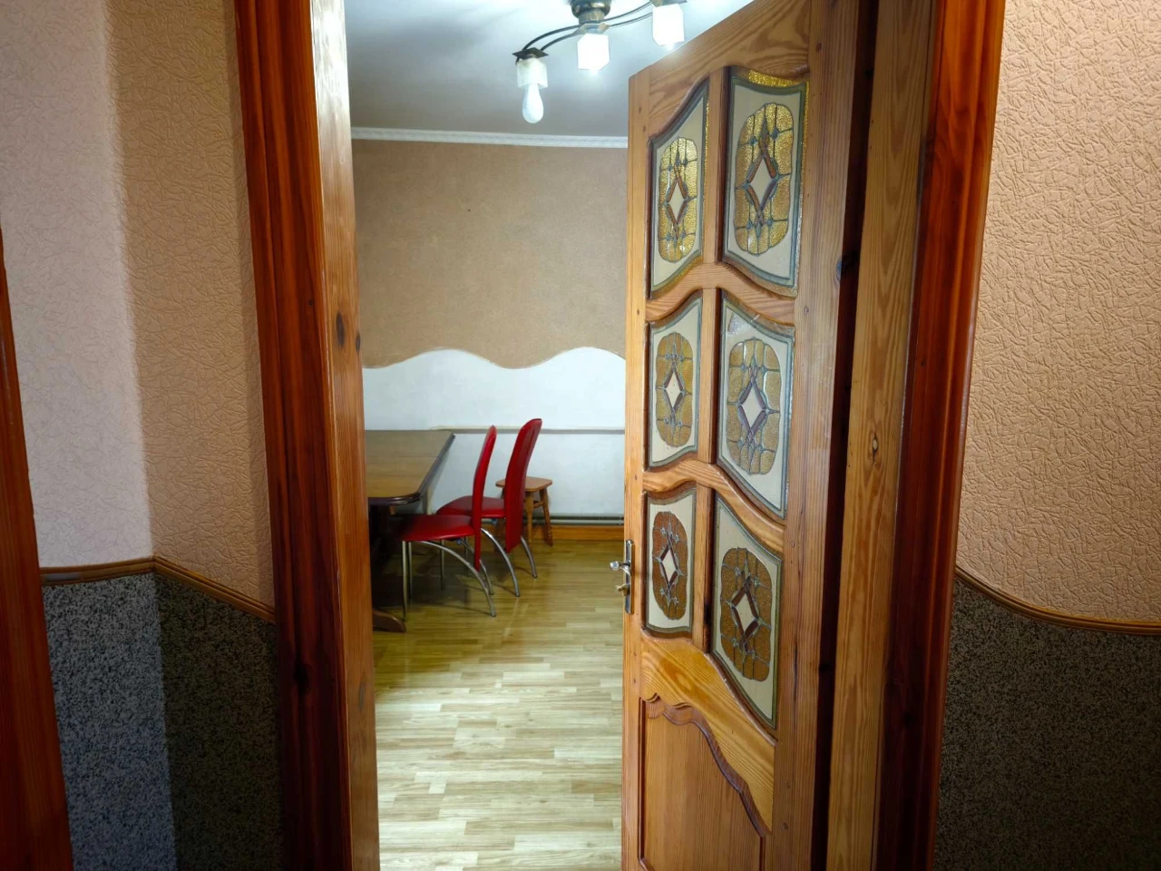 Продается трехкомнатная квартира в городе Самбір