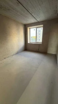 Bucha. 3-room apartment in a prime location. Suitable for state programs.