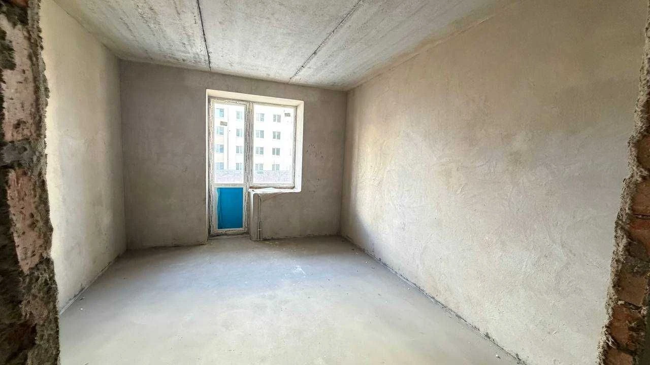 Bucha. 3-room apartment in a prime location. Suitable for state programs.