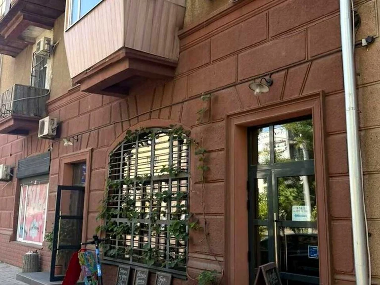 Apartment. Odessa, Serdynefonatskaya st.