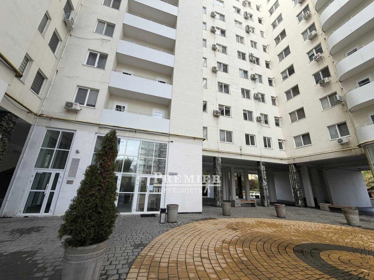 1-комнатная квартира Современный ремонт 5-я станция В. Фонтану. Рядом