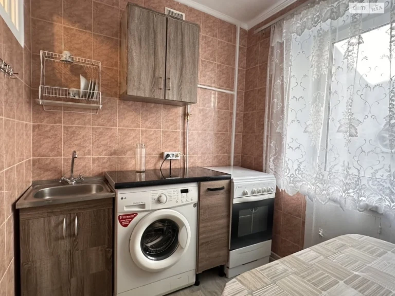 Long-Term Rental Apartment "Vishinka"