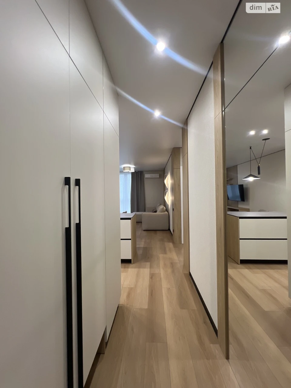 Long-Term Rental Apartment in Kumbai