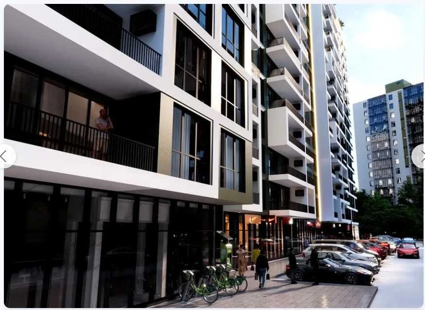 Apartment for Sale: Bright 2-Bedroom Apartment from Developer | Gas