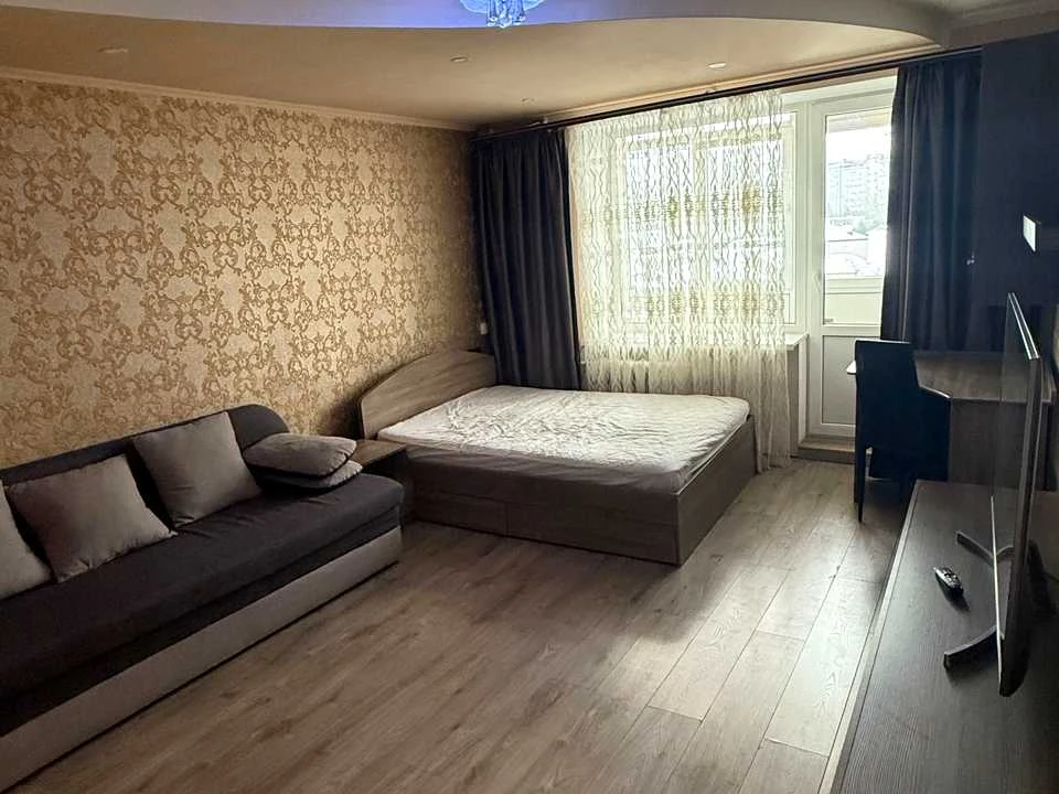 Apartment. Ivano-Frankivsk, King Danylo Street