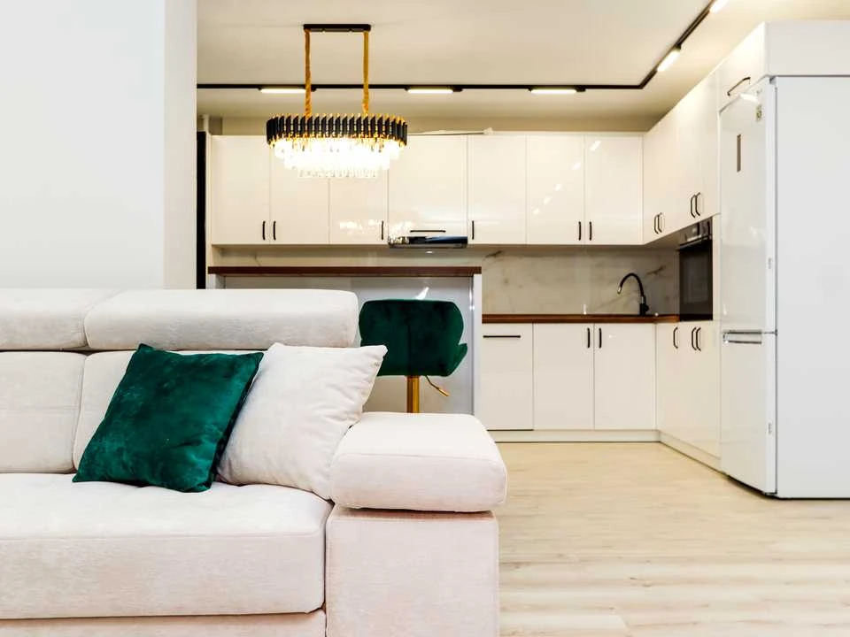 Apartment. Ivano-Frankivsk, Eugene Konovalets Street