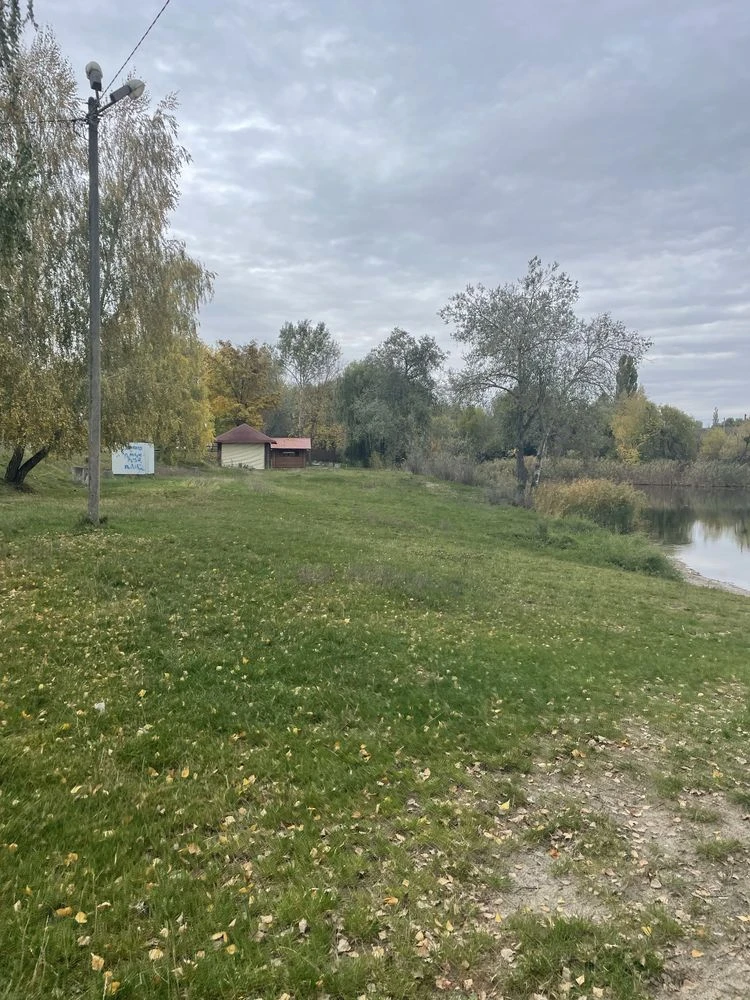 Sale of land plot near Baronskyi Lake