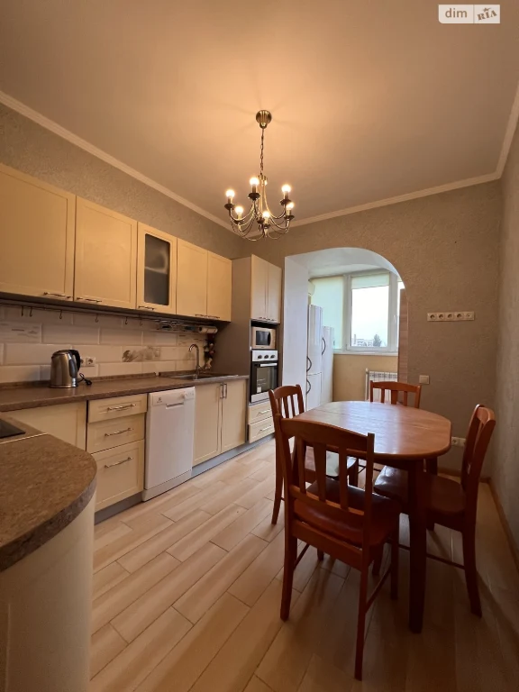 Long-Term Rental, 2-Bedroom Apartment in Chokolyovka