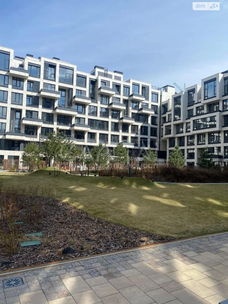 Long-Term Rental Apartment Lukyanivka
