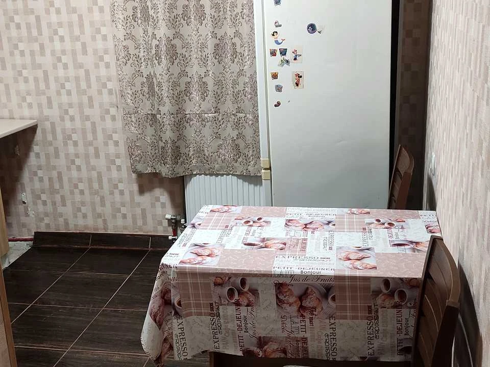 Квартира. Київ, вулиця Академіка Тутковського.