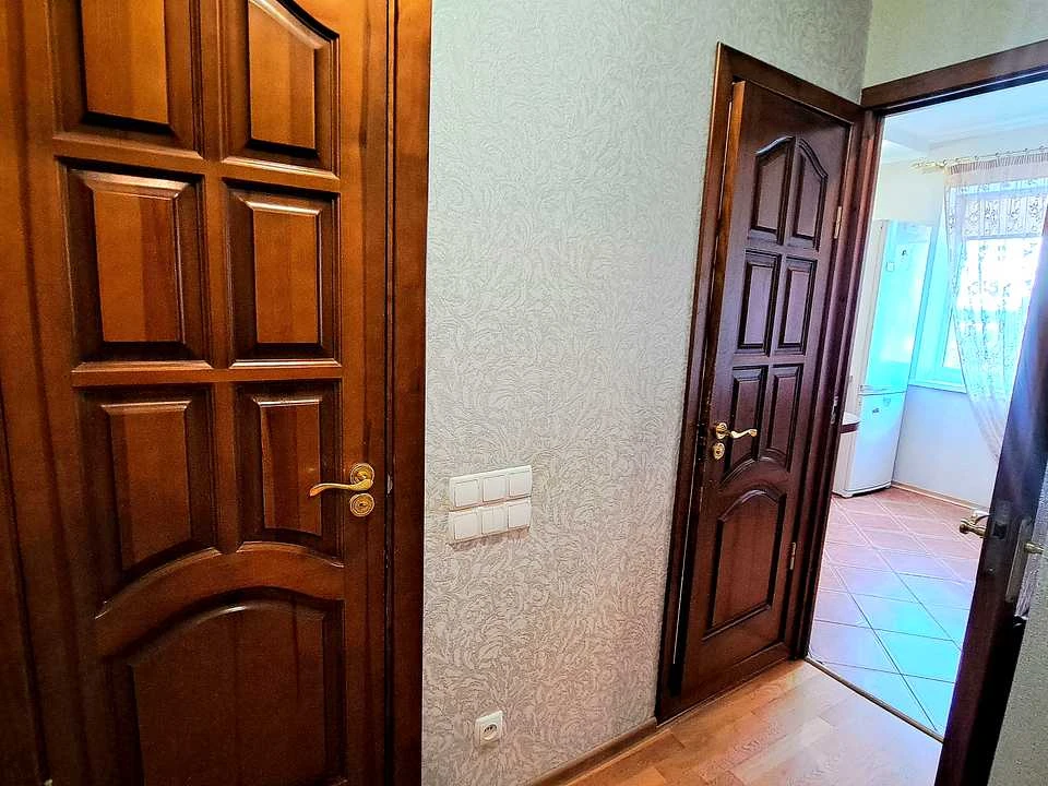 Квартира. Київ, Остафія Дашкевича вул.