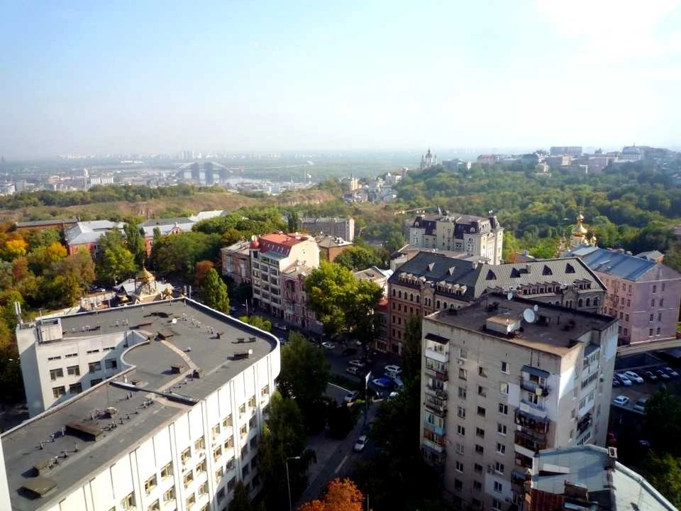 Квартира. Київ, Несторівський пров.