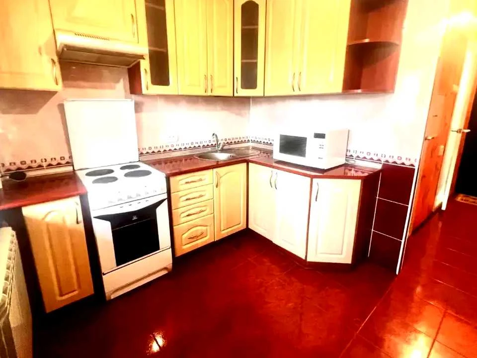Apartment. Obolon Street, Kyiv
