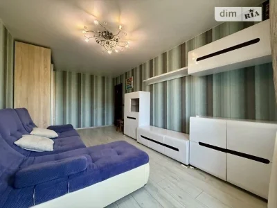 Продажа 2к квартиры 45 кв. м на бульв. Вацлава Гавела 48/24 • I