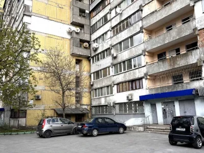 Квартира. Дніпро, Надії Алексєєнко вул.