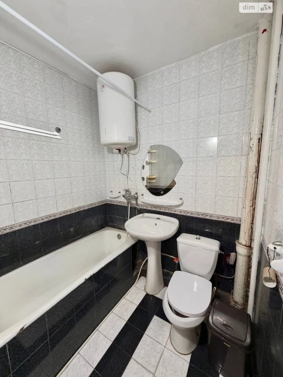 Long-Term Rental Apartment, Peremoha-6