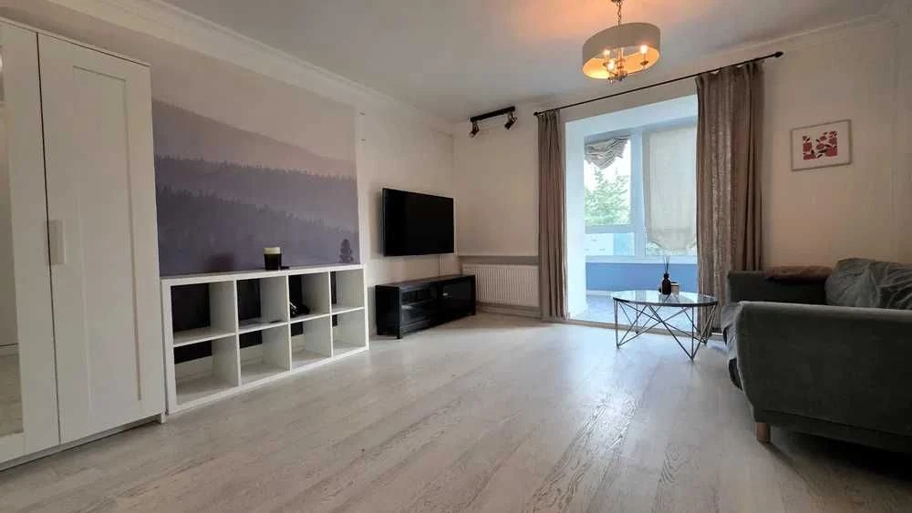 Sale of 1-bedroom apartment renovated, Bereстейskiy Prospect 39, m. Po