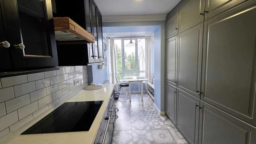 Sale of 1-bedroom apartment renovated, Bereстейskiy Prospect 39, m. Po