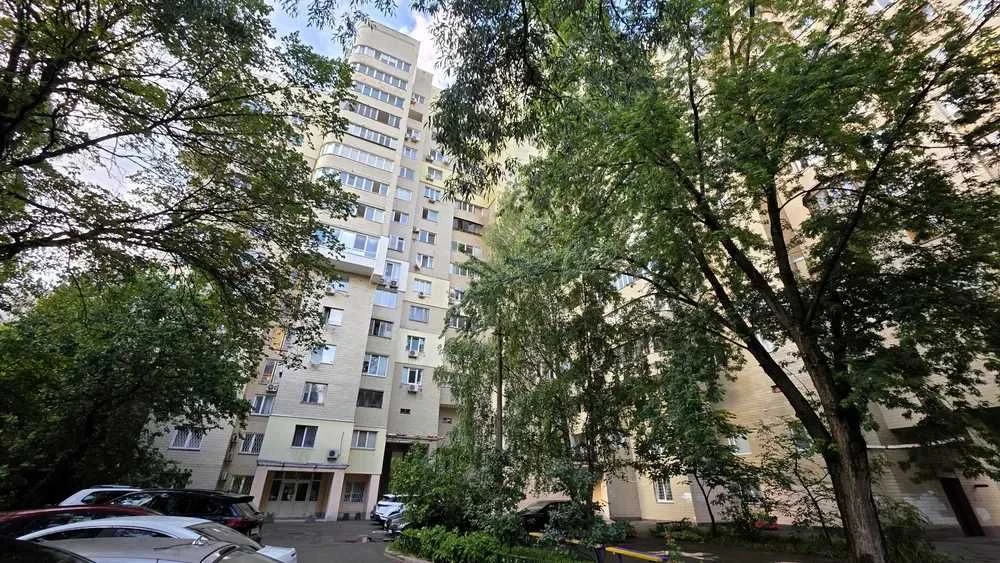 Sale of 1-bedroom apartment renovated, Bereстейskiy Prospect 39, m. Po