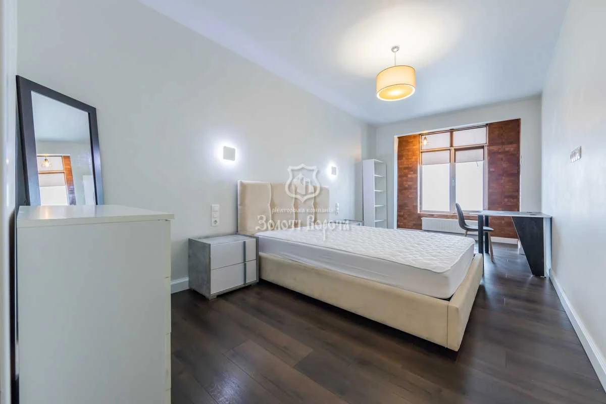 Продам однокімнатну квартиру (46.4 м²) у Києві, Святошинськи