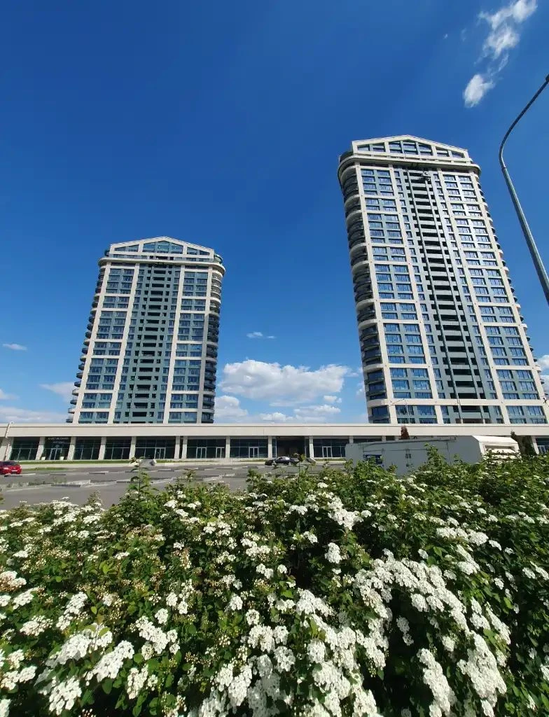 For Sale, 3-bedroom apartment, Bartolomeo Resort Town, Victory-1