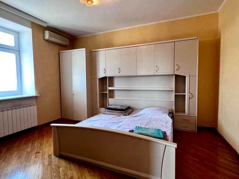 Квартира. Харків, Слов'янська вул.