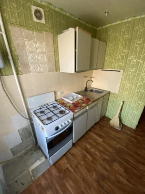 Продам квартиру  малосимейка  десантная 1