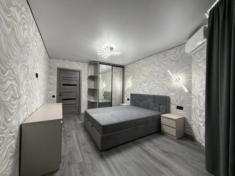 Sale of a 1-bedroom (Euro 2) apartment in Atlant residential complex, Simon Petlury 28