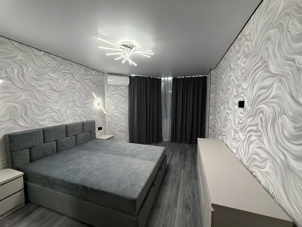 Продаж 1-кімнатної (евро 2-к) квартири в ЖК "Атлант", Симона Петлюри 28