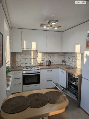 Продається Квартира, Автозаводський район