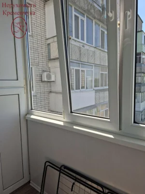 Продаж/ 4 кімнати/ центр