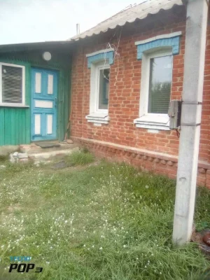 For sale house in the city center and land in the city of Valki.