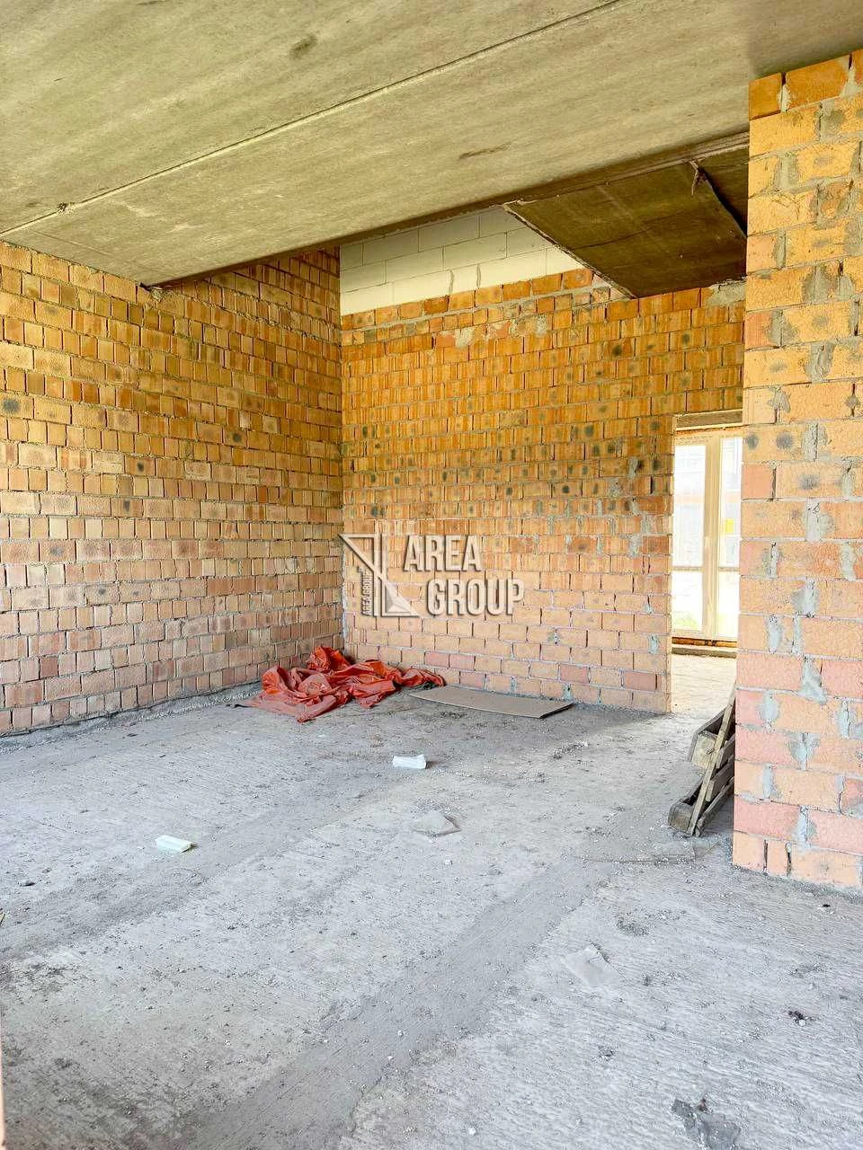 Sale of a modern cottage 104 sq.m. in Kamianets-Podilsky.