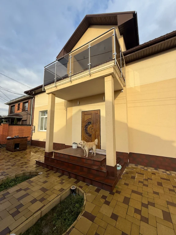 For sale: Modern cottage with two floors.