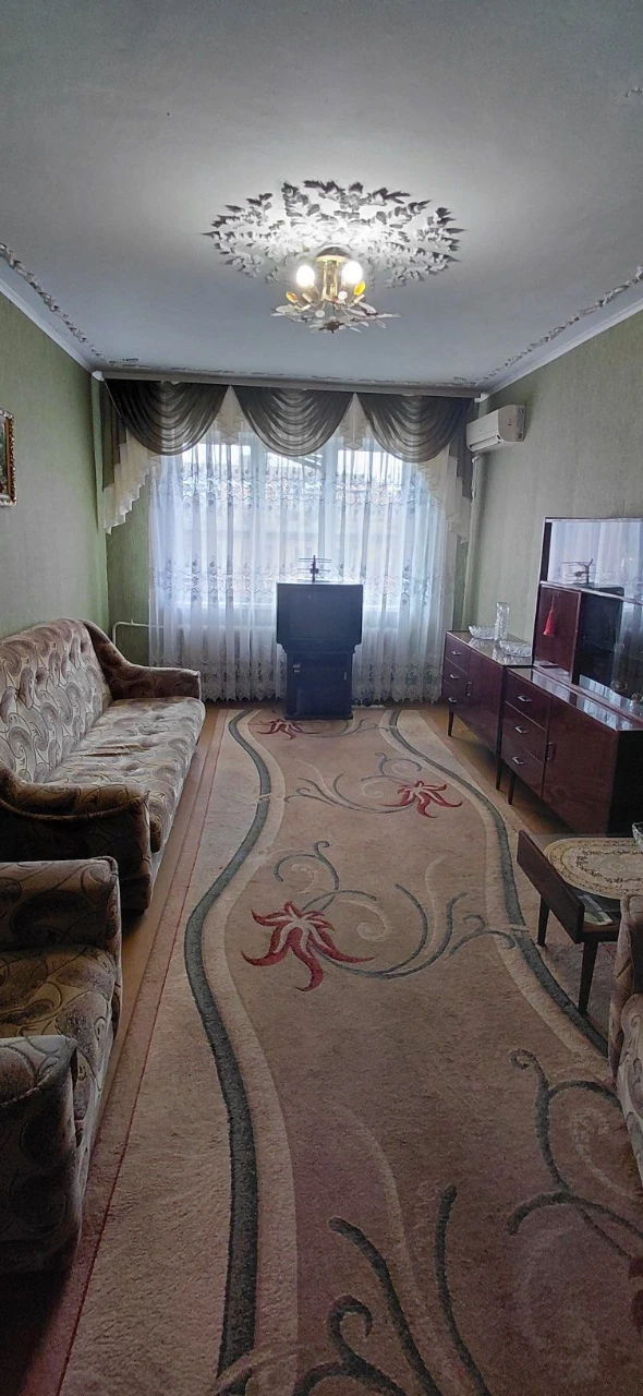 Продається 2-кімнатна квартира, Шевська, вул. О. Резніченка (Співдружності)