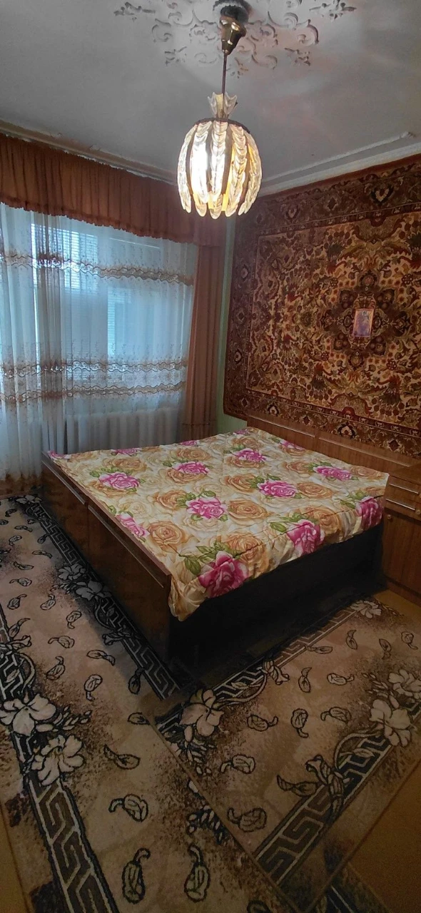 Продається 2-кімнатна квартира, Шевська, вул. О. Резніченка (Співдружності)