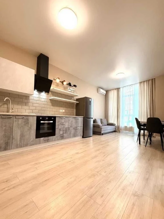 For sale apartment in the Four Seasons residential complex, Gagarin, Segedskaya street