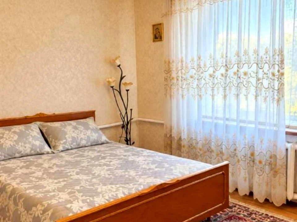 Будинок. Одеса, Рельєфна вул.