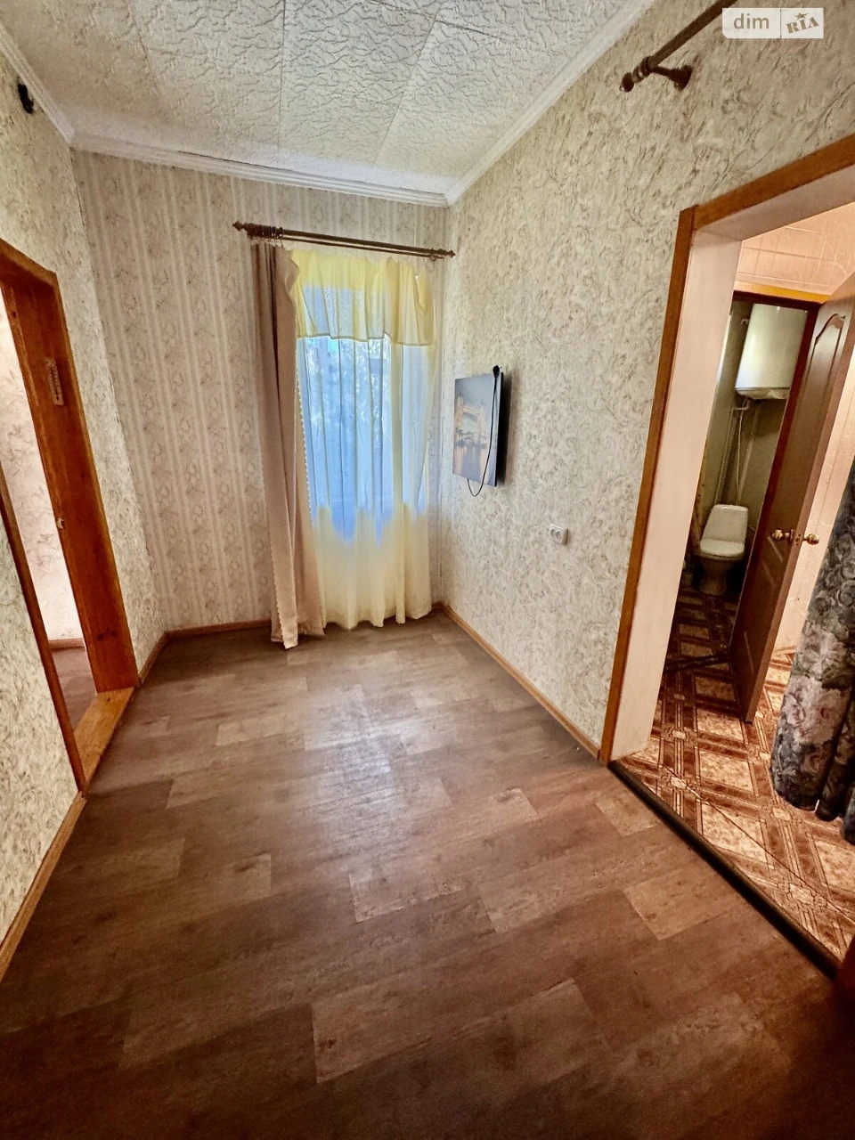 Продаж части в доме