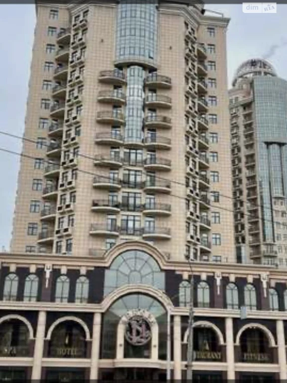 Продажа парковочного места в Аркадии