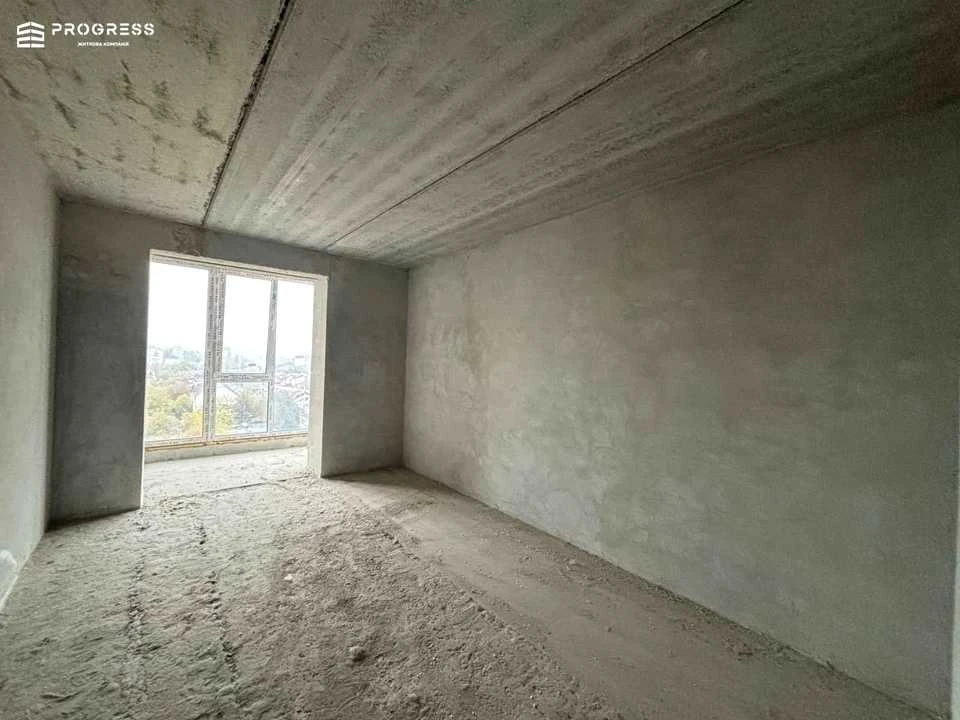 Apartment. Ivano-Frankivsk, Stepan Bandery st.