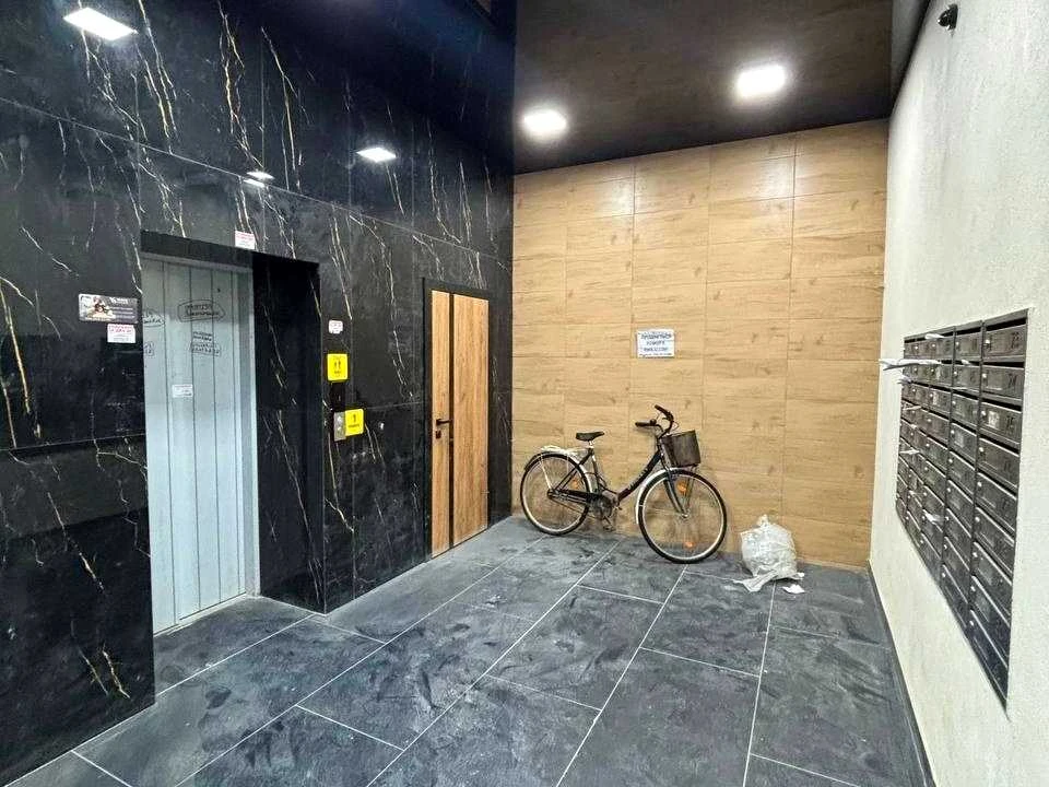 Apartment. Ivano-Frankivsk, Stepan Bandery st.