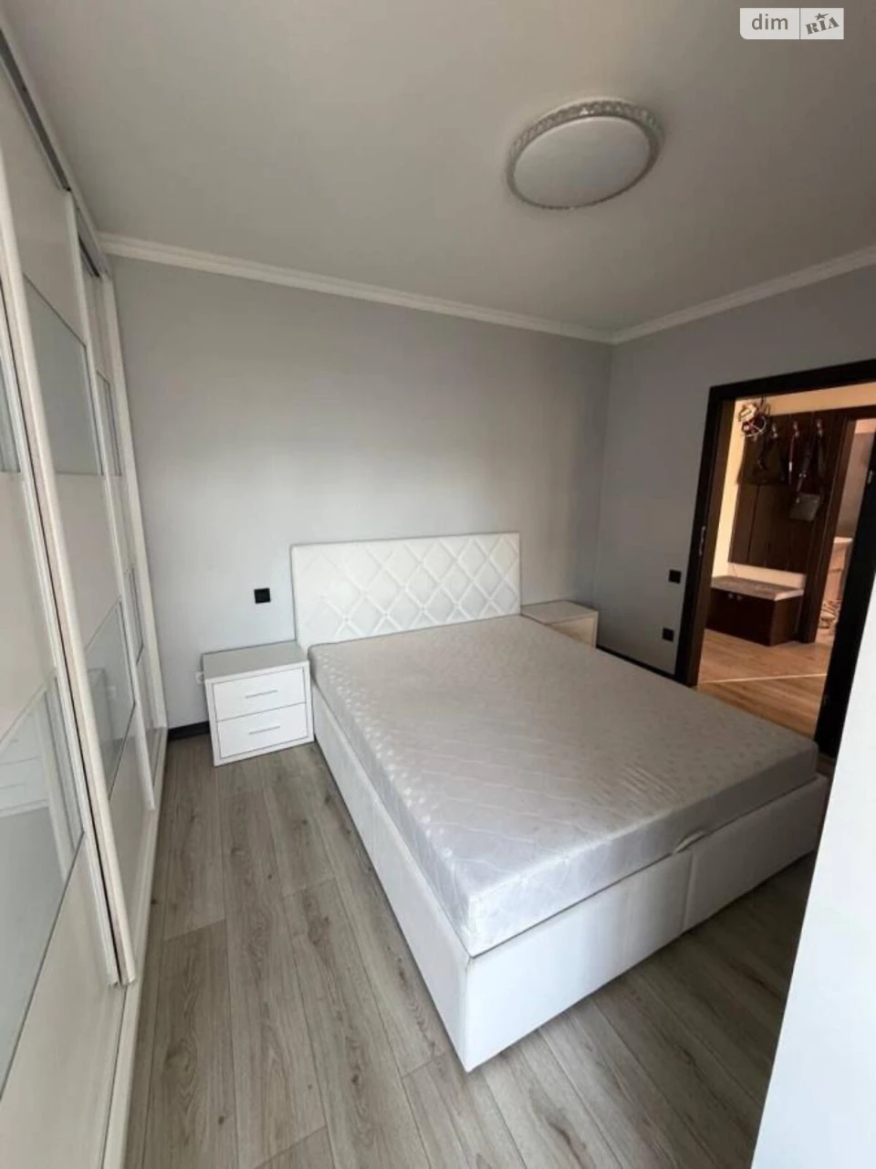 Продажа Квартиры Пасічна