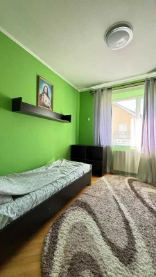 Sale of a 3-room apartment + Garage. Building of club type.