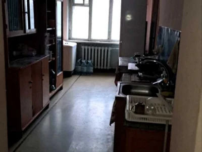 Apartment. Nikolaev, Central Avenue