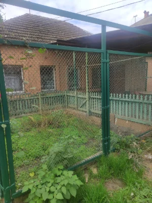 Продаю будинок 56м2,Гараж 43м2,Кадастровый акт, 2 сотки земл