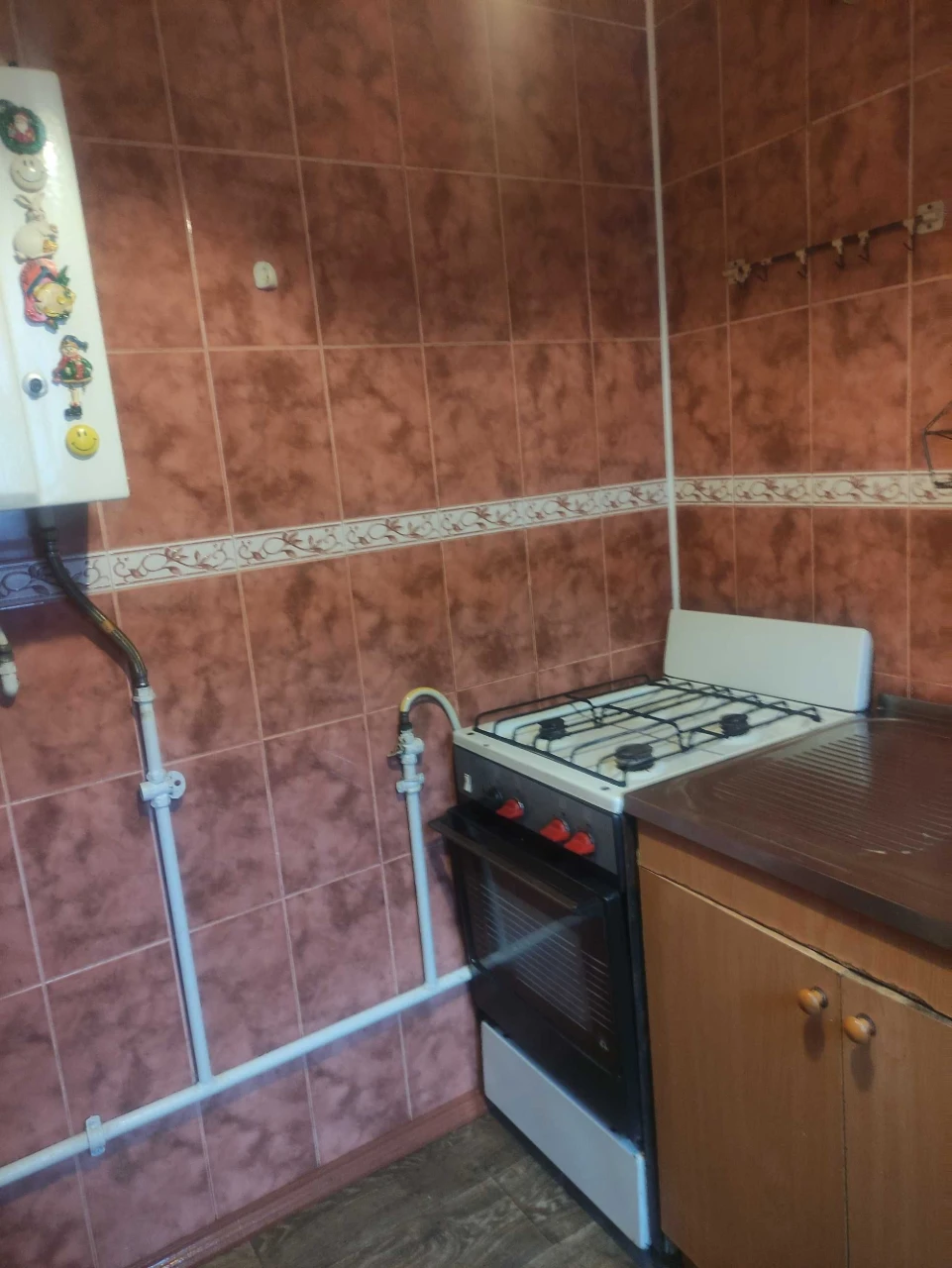 Продаю будинок 56м2,Гараж 43м2,Кадастровый акт, 2 сотки земл