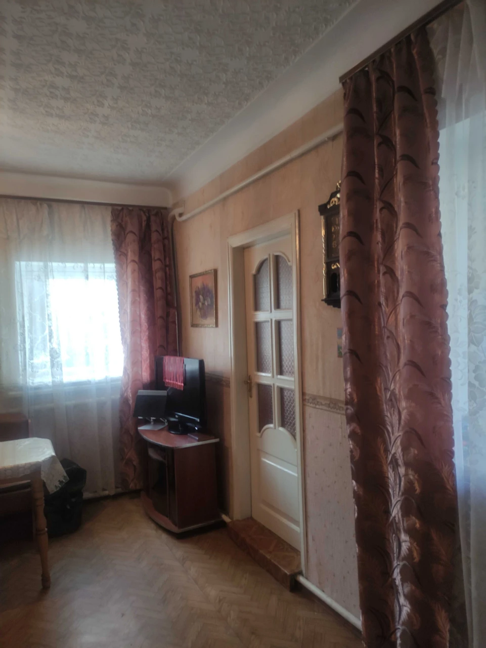 Продаю будинок 56м2,Гараж 43м2,Кадастровый акт, 2 сотки земл