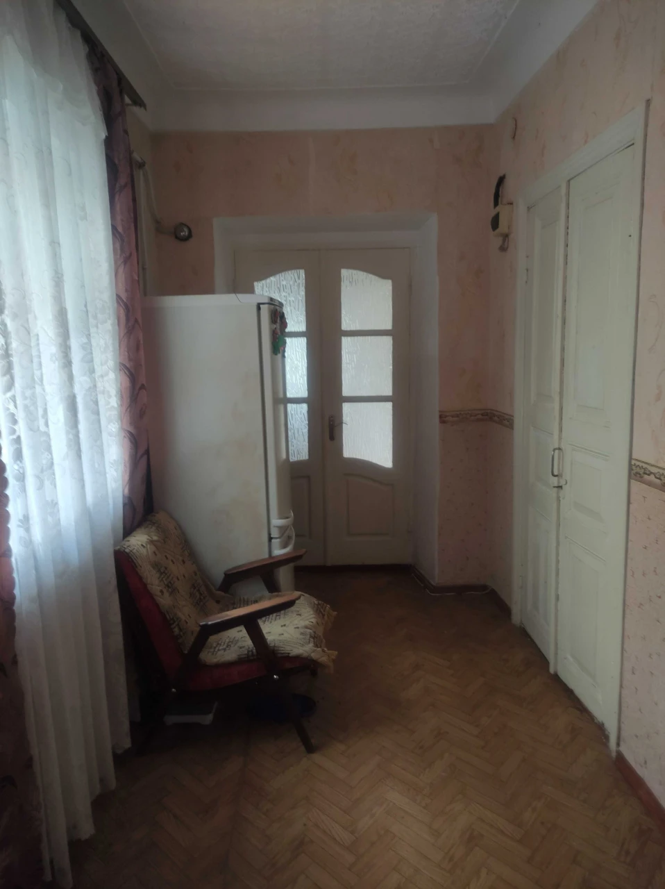 Продаю будинок 56м2,Гараж 43м2,Кадастровый акт, 2 сотки земл